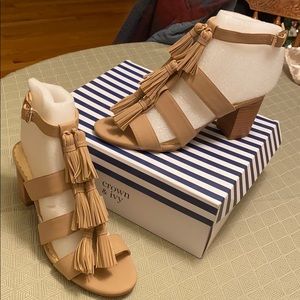 NIB  Crown & Ivy Tassel Heels